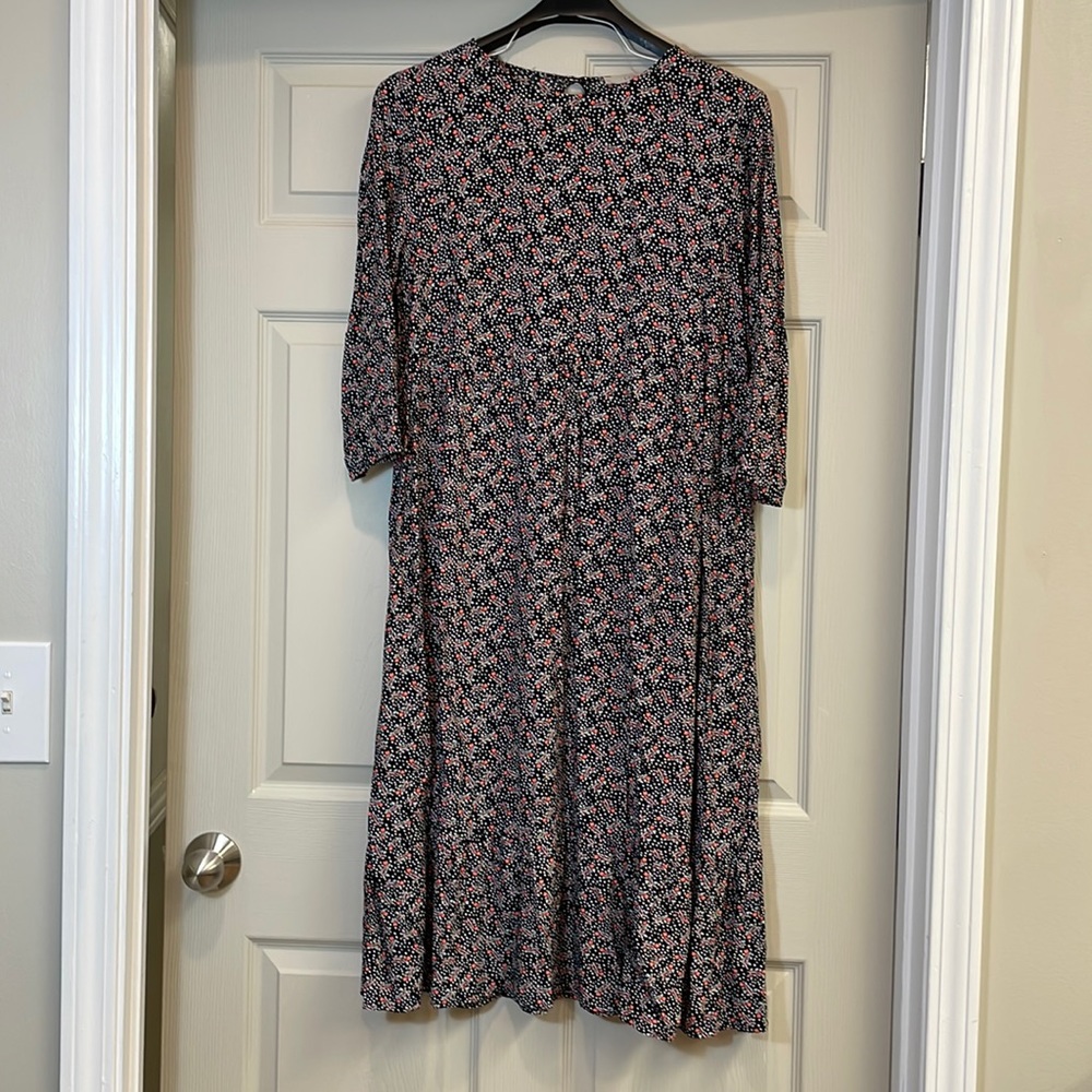 Pre-owned LOFT floral maxi dress, sized LP